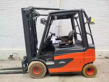El truck - 4 hjulet 2011  Linde E25 (2)