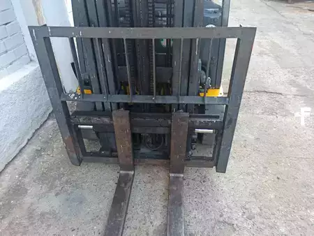Carrelli elettrici 3 ruote 2014  Komatsu FB18M-12 (5)