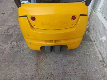 Carrelli elettrici 3 ruote 2014  Komatsu FB18M-12 (6)