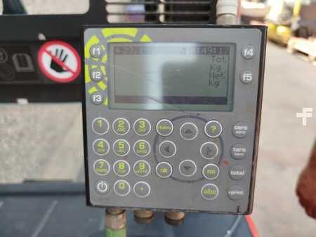 Apilador eléctrico 2017  Linde D06 (7)