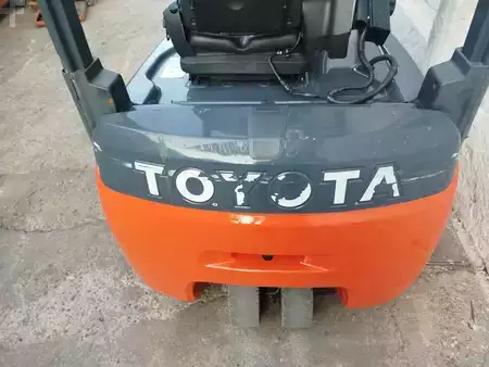 El truck - 3 hjulet 2015  Toyota 8FBEKT16 (6)