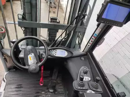 Wózki widłowe diesel 2016  Still RX70-60 (8)