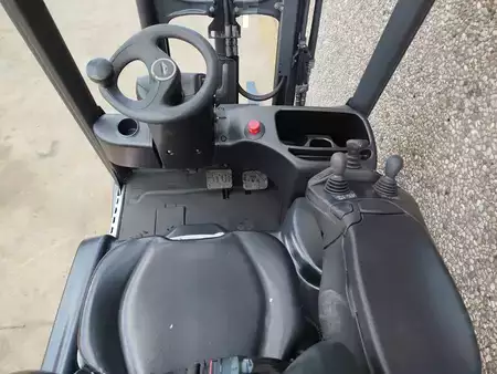 Elektro tříkolové VZV 2019  Linde E15-02 (8)