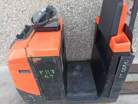 Horizontal-Kommissionierer 2016  BT OSE250 (7)