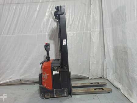 Hochhubwagen 2006  BT SPE160 (2)