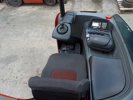 Reach Trucks 2015  BT RRE200 (5)