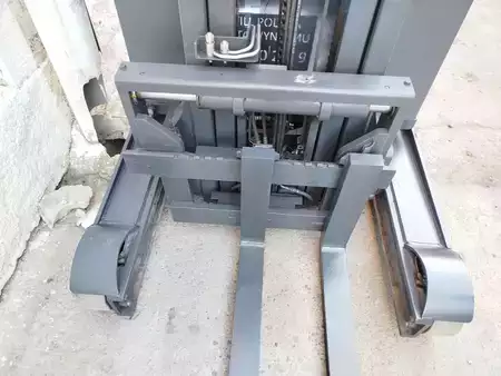 Reach Truck 2018  Linde R14HD-01 (4)