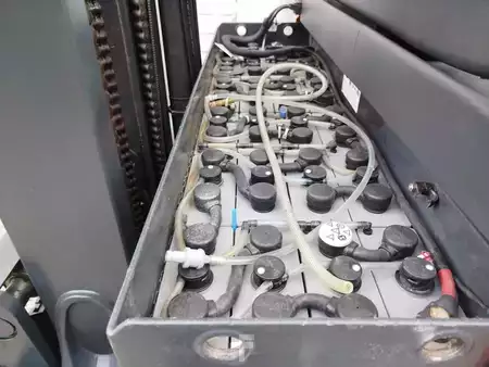 Reach Truck 2018  Linde R14HD-01 (9)