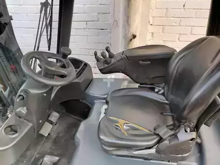 Elektro 4 Rad 2018  Linde E16PH-02 EVO (7)