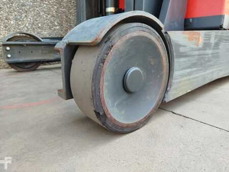 Schubmaststapler 2016  Linde R10B (8)