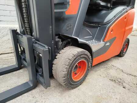 Dieselový VZV 2019  Linde H18D EVO (4)