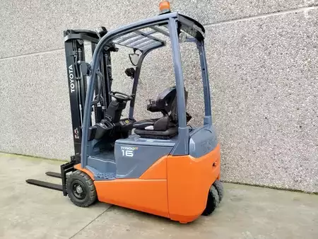 El truck - 3 hjulet 2016  Toyota 8FBEK16T Litio (3)