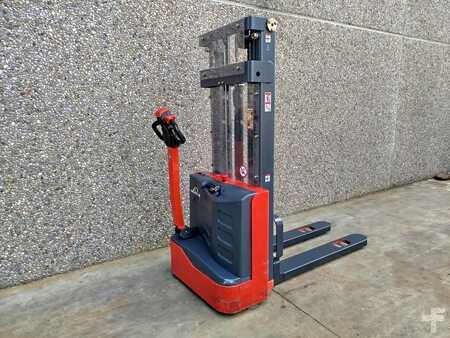 Hochhubwagen 2022  Linde ML10 (1)
