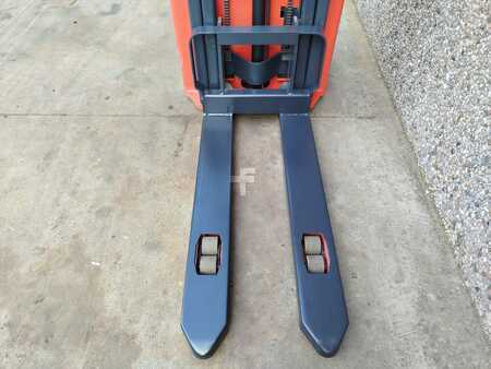Hochhubwagen 2022  Linde ML10 (4)
