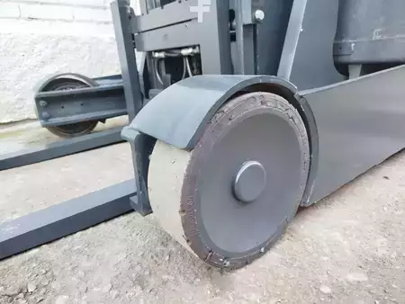Reachtrucks 2018  Linde R12B (7)
