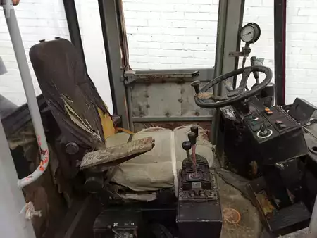 Dieseltrukki 1997  Kalmar DC13.6 (7)