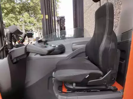 Reach Trucks 2017  BT RRE160H Litio (6)