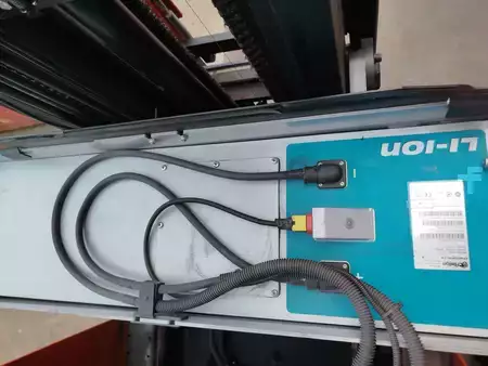 Reach Trucks 2017  BT RRE160H Litio (9)