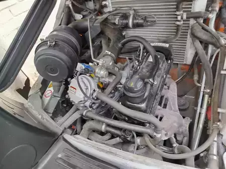 Carretilla elevadora GLP 2020  Still RX70-25T (10)