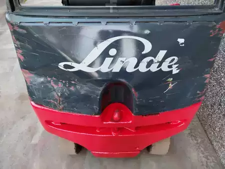 Eléctrica de 4 ruedas 2002  Linde E20 (6)