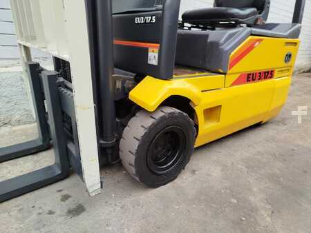 Carrelli elettrici 3 ruote - OM EU3/17.5 (4)