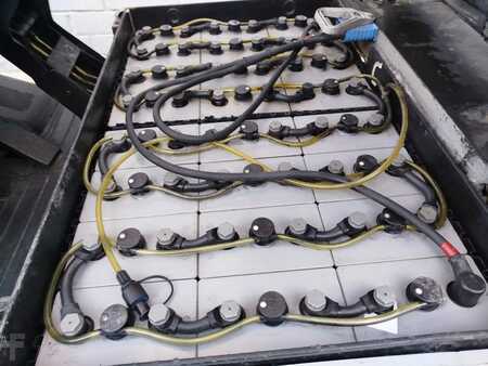 Chariots électriques à 3 roues 2012  Nissan G1N1L20Q (10)