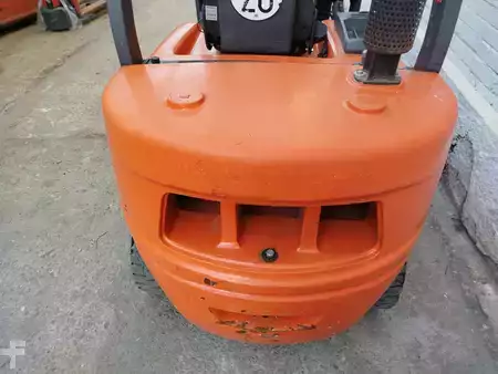 Diesel heftrucks 2016  Doosan D25G (6)
