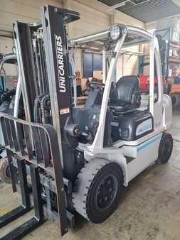 LPG Forklifts 2014  Unicarriers NISSAN UG1D2A32LQ (2)