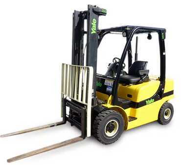 Diesel Forklifts 2007  Yale GDP25VX reconditioned (1)