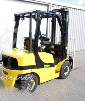 Diesel Forklifts 2007  Yale GDP25VX reconditioned (6)