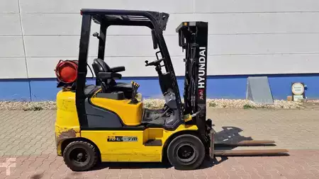 LPG VZV 2014  Hyundai 18L-7M (1)