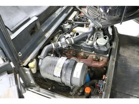 Diesel heftrucks 2009  Nissan Y1D2A25Q (7)