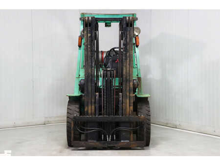 Treibgasstapler 2005  Mitsubishi FG40K (2)
