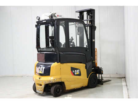 Chariots électriques à 4 roues 2018  CAT Lift Trucks EP35N (6)