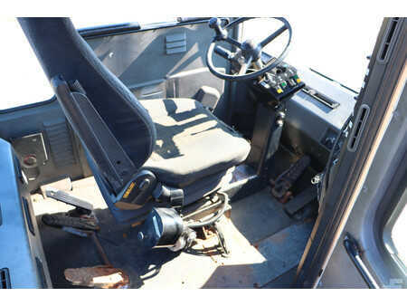 Terminaltraktor 2005  Kalmar TRX182A (14)