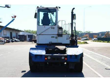 Terminaltraktor 2005  Kalmar TRX182A (6)