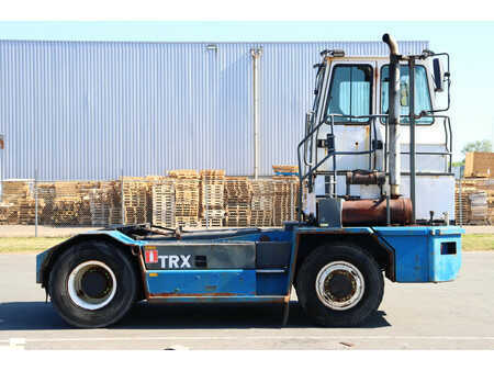 Terminaltraktor 2005  Kalmar TRX182A (8)