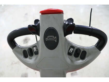 Niederhubwagen 2016  CSI K9/SBM 22 (2)