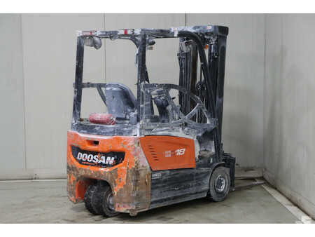 Chariots électriques à 3 roues 2018  Doosan B18T-7 (7)