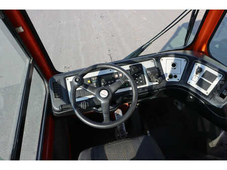 Tracteurs à bagages 2011  Terberg YT182 (2)