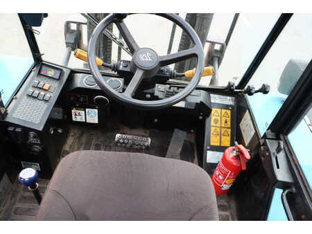 Chariots élévateurs diesel 2018  JCB 930-4 (2)