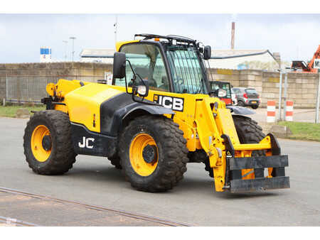 Telescopic forklift rigid 2020  JCB 541-70 (1)