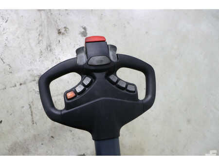 Stacker pedestre 2022  Loc A10 ACS 15 SP (2)