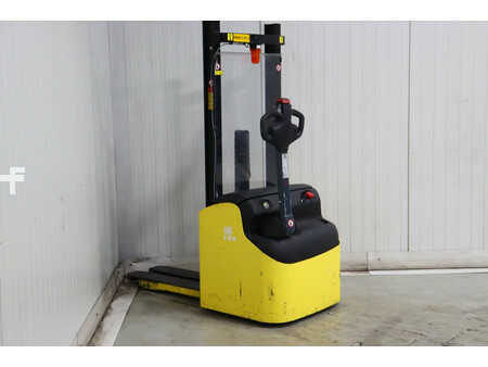 Stacker pedestre 2022  Loc A10 ACS 15 SP (5)