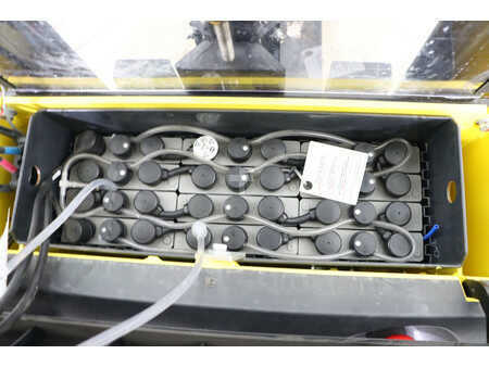 Stacker pedestre 2022  Loc A10 ACS 15 SP (8)