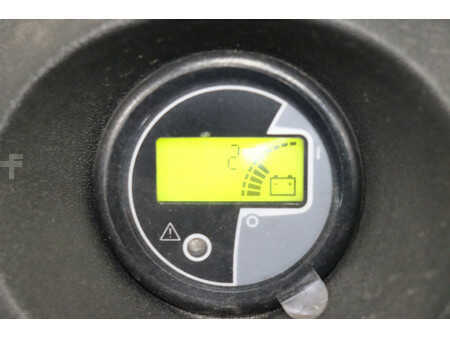 Stacker pedestre 2022  Loc A10 ACS 15 SP (9)