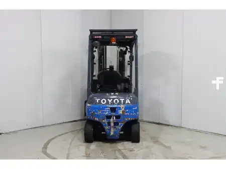 Elektro 4 Rad 2016  Toyota 8FBM20T (6)