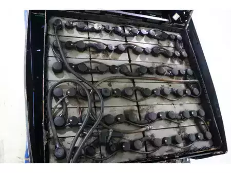 Elektro 4 Rad 2016  Toyota 8FBM20T (8)