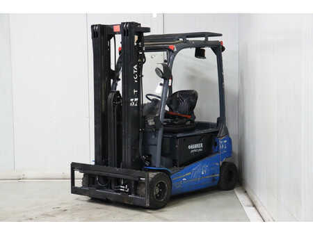 Elektro 4 Rad 2016  Toyota 8FBM20T (4)