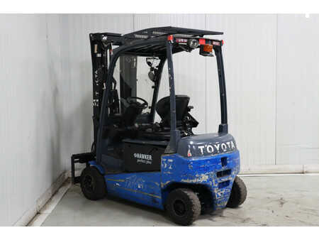 Elektro 4 Rad 2016  Toyota 8FBM20T (5)